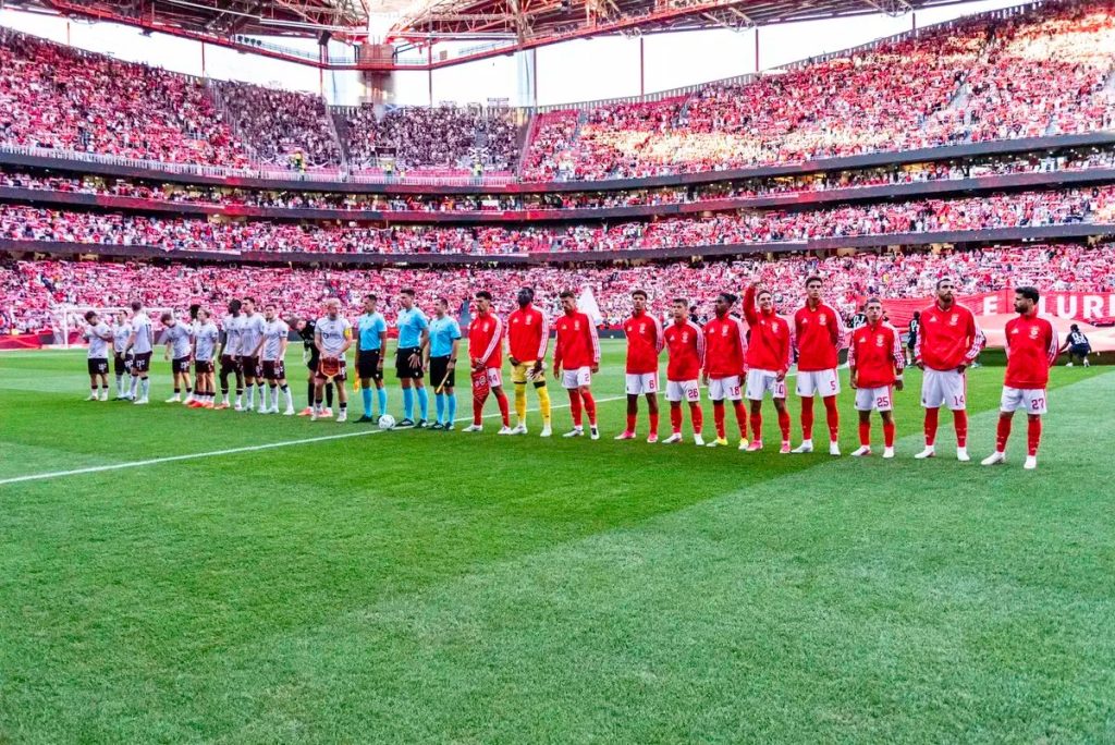 Benfica thrash Hearts 6-1 in Europa League qualifying to take commanding lead