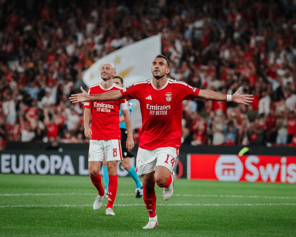 Benfica valoriza plantel em 32,8 milhões mas empresta dois reforços