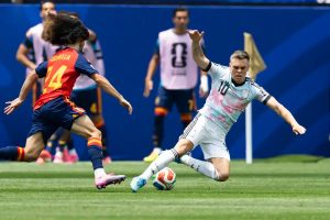 Besiktas confident in securing Arsenal winger Leandro Trossard for €20 million