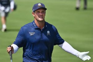 Bryson DeChambeau mantém-se fiel ao liv golf 2.0 apesar da saída de Jon Rahm