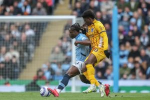 carlos baleba injury puts man united transfer hopes in doubt