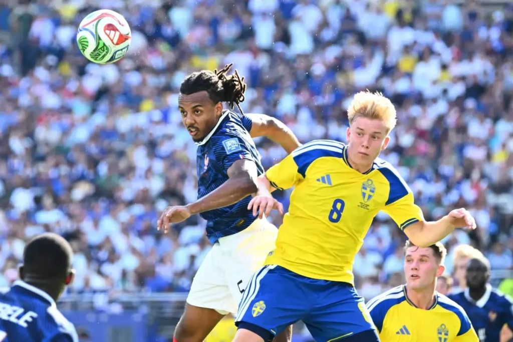 Chelsea and Liverpool target Jules Kounde available for just £55m in blockbuster transfer window