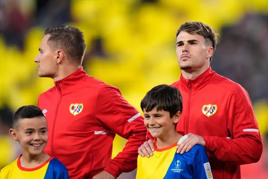 Chelsea close in on Pep Chavarria signing after breakthrough in Rayo Vallecano talks