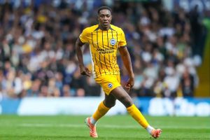 Chelsea in talks to sign veteran striker Danny Welbeck from Brighton