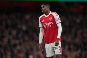 Cristhian Mosquera and Myles Lewis-Skelly must seize Arsenal pre-season to secure starting roles