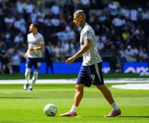 De Zerbi hints at Richarlison’s Tottenham exit amid transfer talks