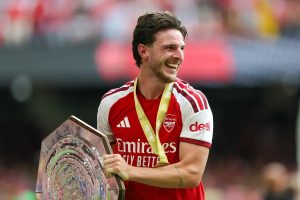 Declan Rice hit in the face by Arsenal’s community shield during celebrations