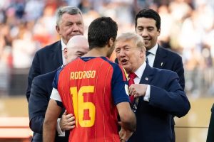 Donald Trump’s bizarre moment overshadows Spain’s geopolitics World Cup win