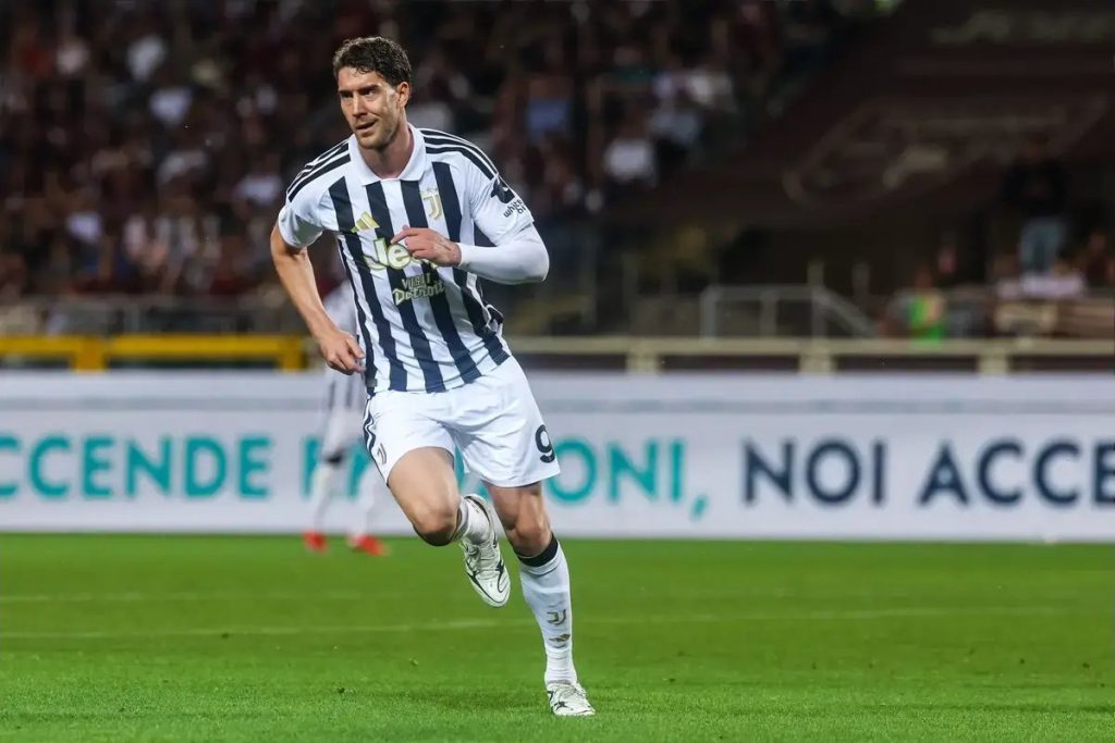 Dusan Vlahovic remains Serie A’s most valuable free agent without a club as season nears