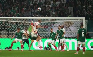 England conquers Azteca ghosts in dramatic World Cup thriller against Mexico