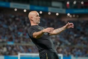 enzo maresca reveals why managing man city is football’s best job