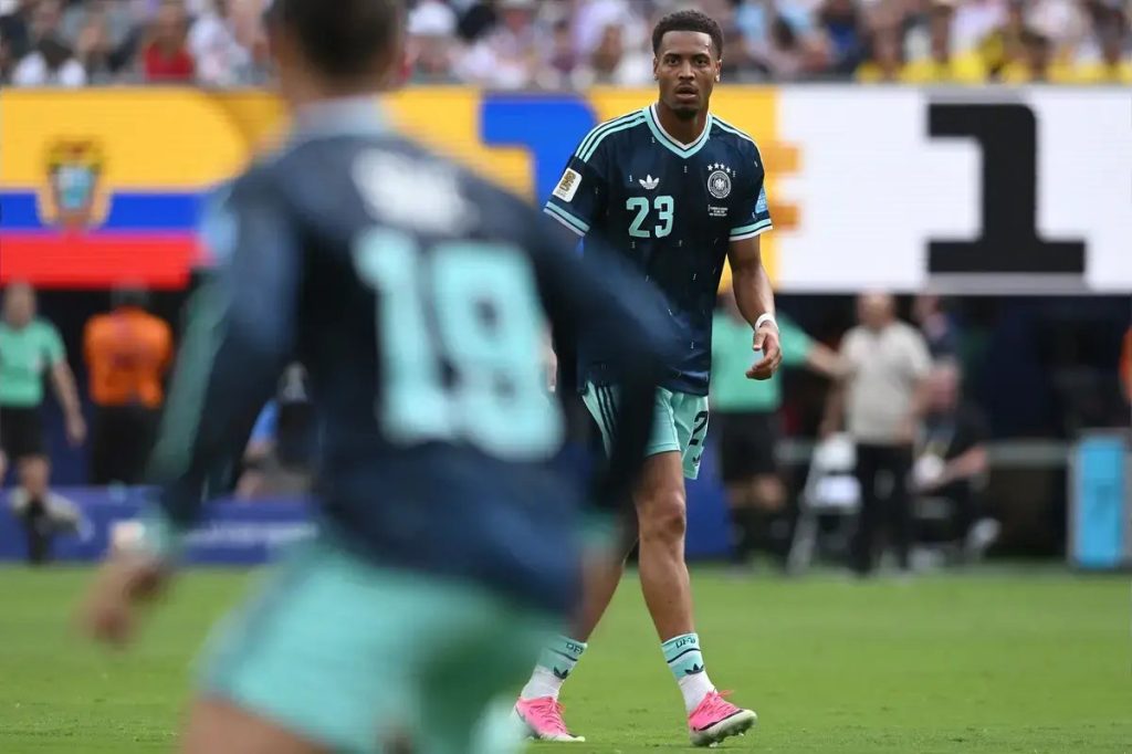Felix Nmecha sparks transfer battle as Manchester United and Chelsea race to sign Dortmund star
