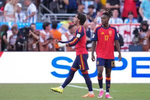 Ferran Torres secures Spain’s World Cup win after Enzo Fernandez’s late red card