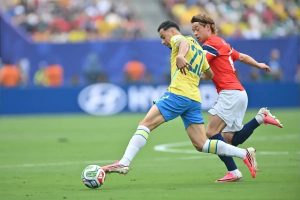 Gabriel Martinelli attracts transfer interest from Man United, Newcastle, Bayern, Juventus, and Roma