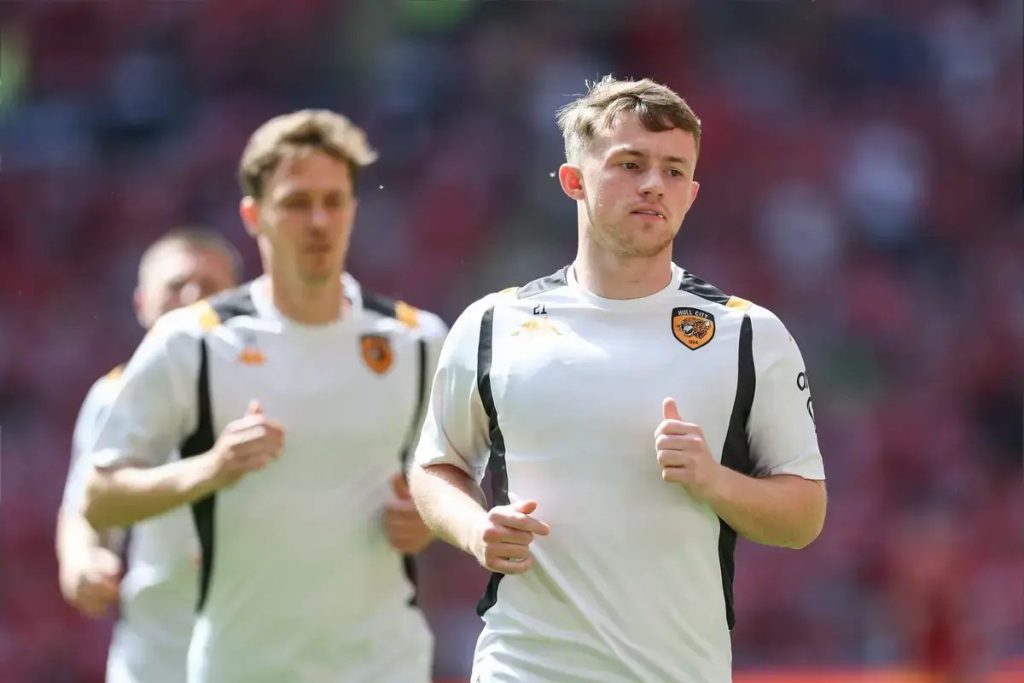 Hull City secures Joe Gelhardt on long-term deal as Premier League return looms
