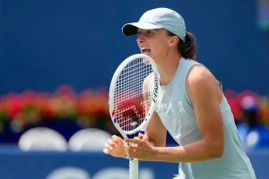 Iga Swiatek praises comeback after one of her best matches at canadian open