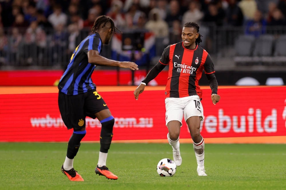 Rafael Leao reveals emotional Milan farewell and confirms transfer to Galatasaray