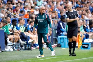 José Mourinho secures Real Madrid win with late goal from Carlos Espí in return match