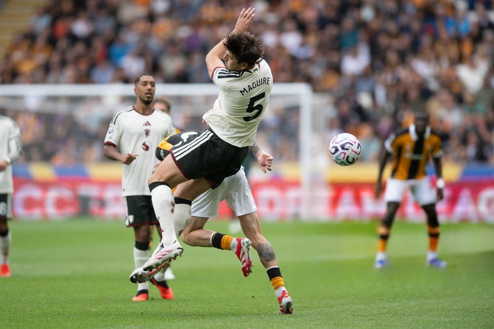 Harry Maguire outperformed by Ayden Heaven in Man Utd’s shaky defence vs Hull