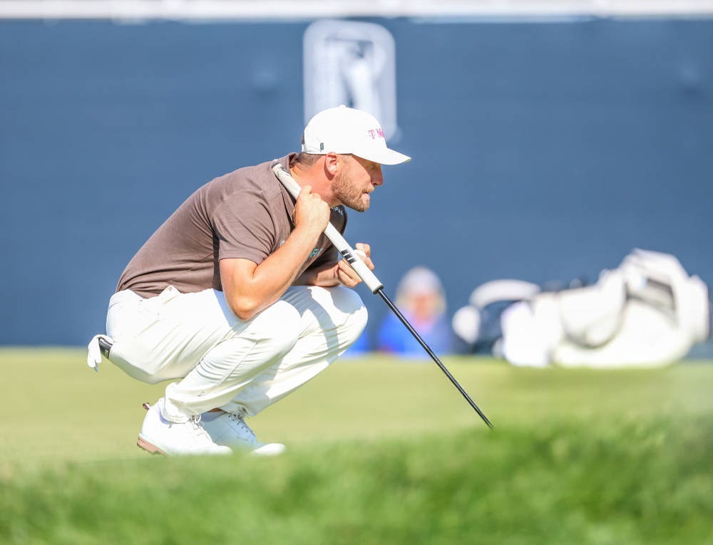 Wyndham Clark dominates BMW Championship with commanding 5-shot lead after round 3