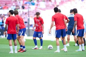 Fabrizio Romano warns Arsenal fans to get ready as Julian Alvarez transfer not impossible