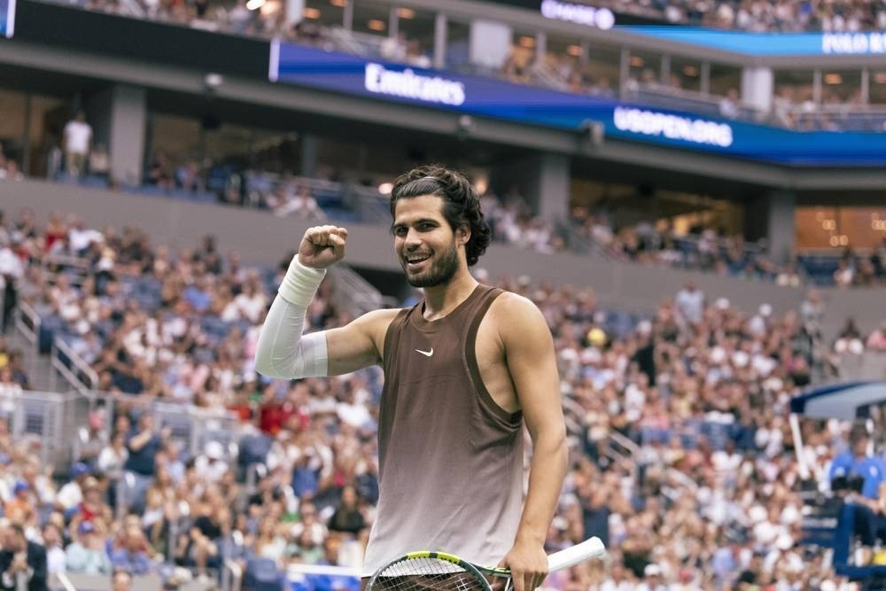 Carlos Alcaraz confirms no wrist pain as he wins US Open debut after injury