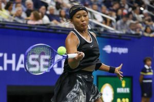 Naomi Osaka admits to tough coach talk amid bizarre crowd cheers for opponent at US Open