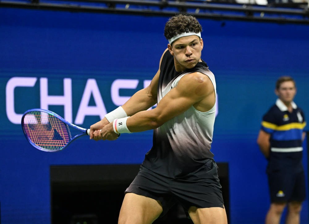 Ben Shelton challenges Carlos Alcaraz ahead of US Open quarterfinal showdown