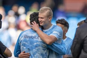 Man city leads premier league after arsenal shock defeat and man utd disappointment