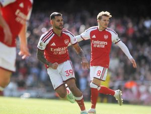Martin Odegaard fala sobre liderança e desafios no Arsenal