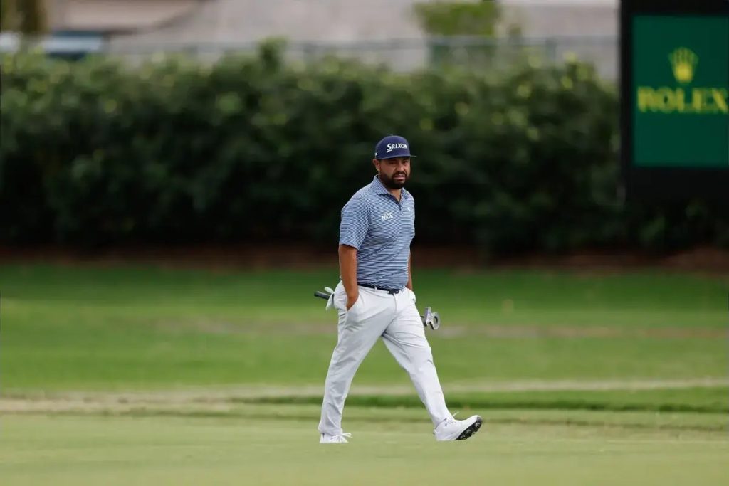J.J. Spaun withdraws from Tour Championship round 1 with painful shoulder injury
