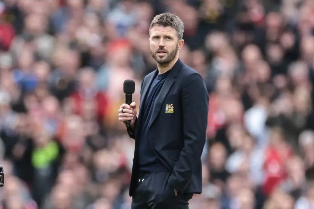 Jamie Carragher doubts Michael Carrick’s ability to win major trophies with man utd