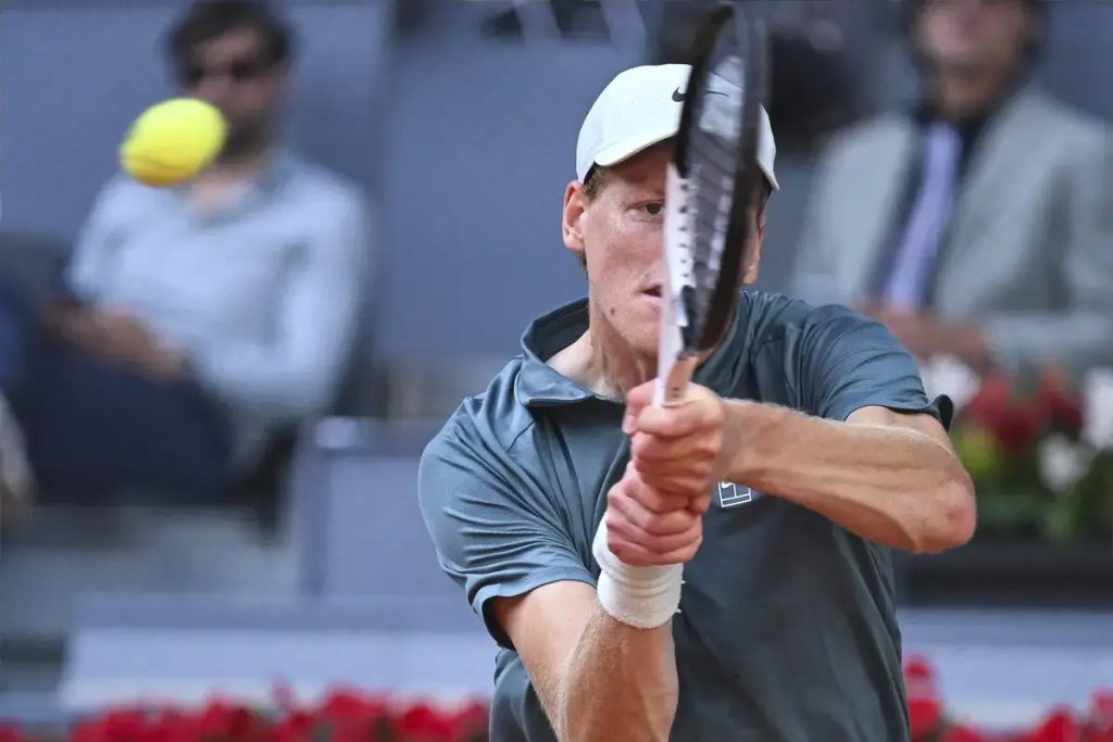 Jannik Sinner spends four hours in Milan clinic ahead of Cincinnati Open and US Open