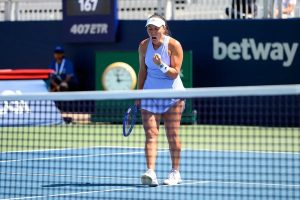 Jessica Pegula returns after rain delay to seal win at Canadian Open