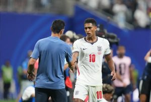 Jude Bellingham branded ‘useless’ by Argentina star’s wife after World Cup slap footage