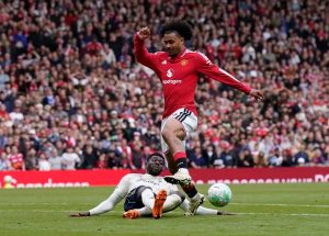 Juventus faces hurdles in securing Manchester United’s Joshua Zirkzee with €35m option