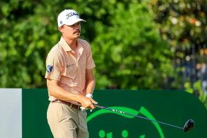 Korn Ferry Tour’s Carson Young overcomes lost clubs mishap with help from fellow golfer