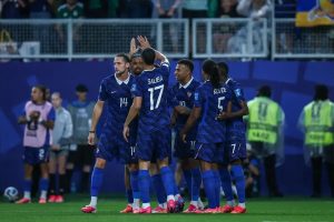 Kylian Mbappe praises France’s resilience after grueling storm-delayed win over Iraq