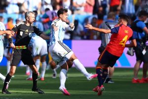 Leandro Paredes receives 10-match ban after World Cup final brawl