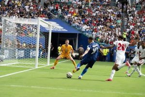 Leeds United close in on £40m James Trafford deal as Manchester City omit keeper from Asia tour