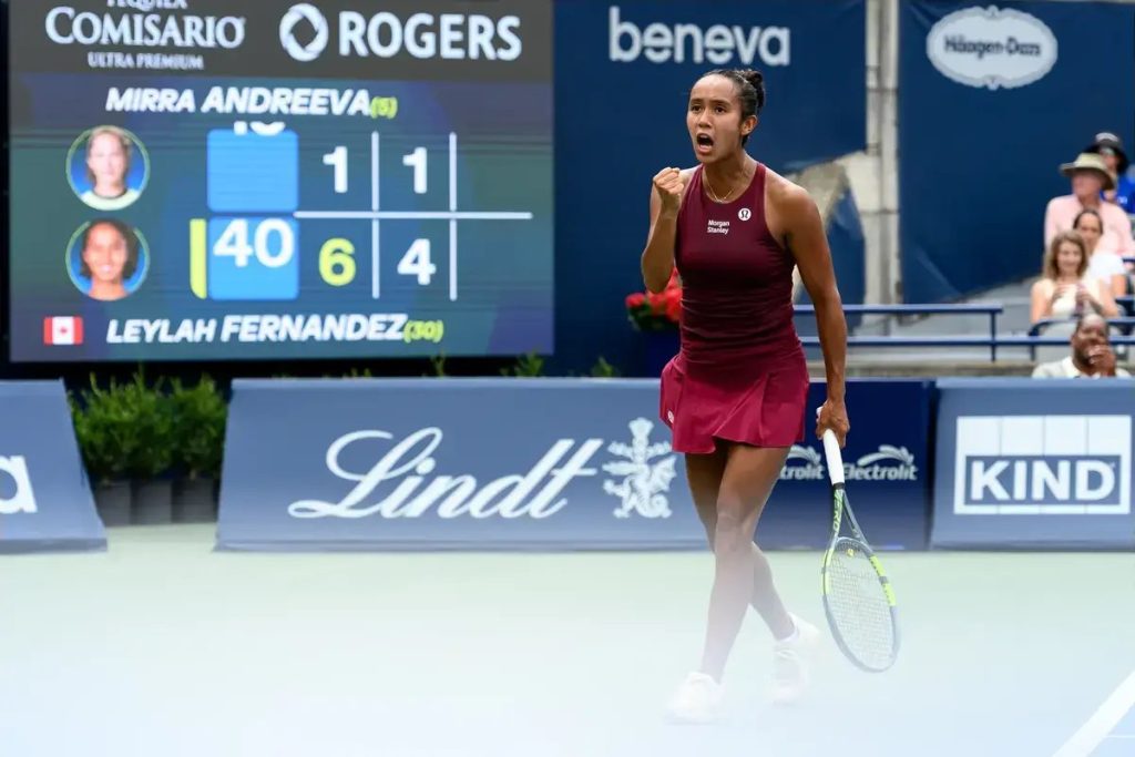 Leylah Fernandez crushes Mirra Andreeva to reach Canadian Open round of 16