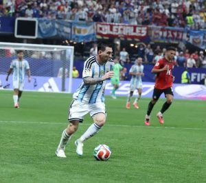 Lionel Messi scores 21st World Cup goal with stunning volley vs Egypt