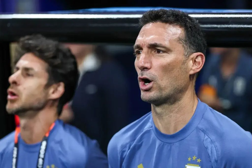 Lionel Scaloni breaks down in tears after Argentina’s stunning comeback against Egypt