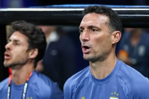 Lionel Scaloni breaks down in tears after Argentina’s stunning comeback against Egypt