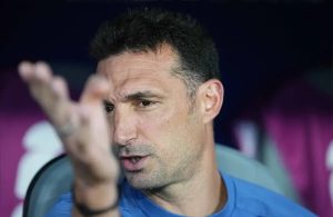 Lionel Scaloni leads Argentina’s world cup charge after accidental appointment