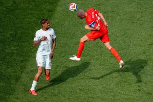 Liverpool faces crushing £116m barrier as PSG block Bradley Barcola transfer hopes