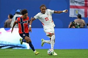 Liverpool monitors Tottenham’s Djed Spence as full-back target amid competition