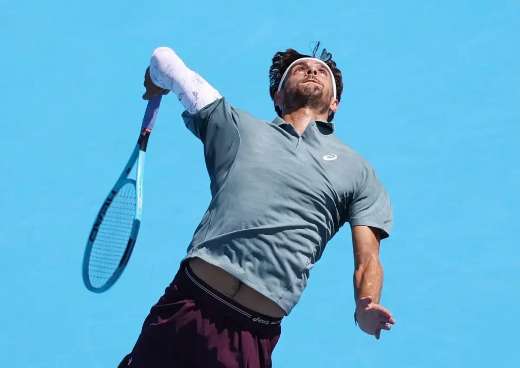 Lorenzo Musetti dominates Michael Zheng to reach Cincinnati Masters 1000 round of 16