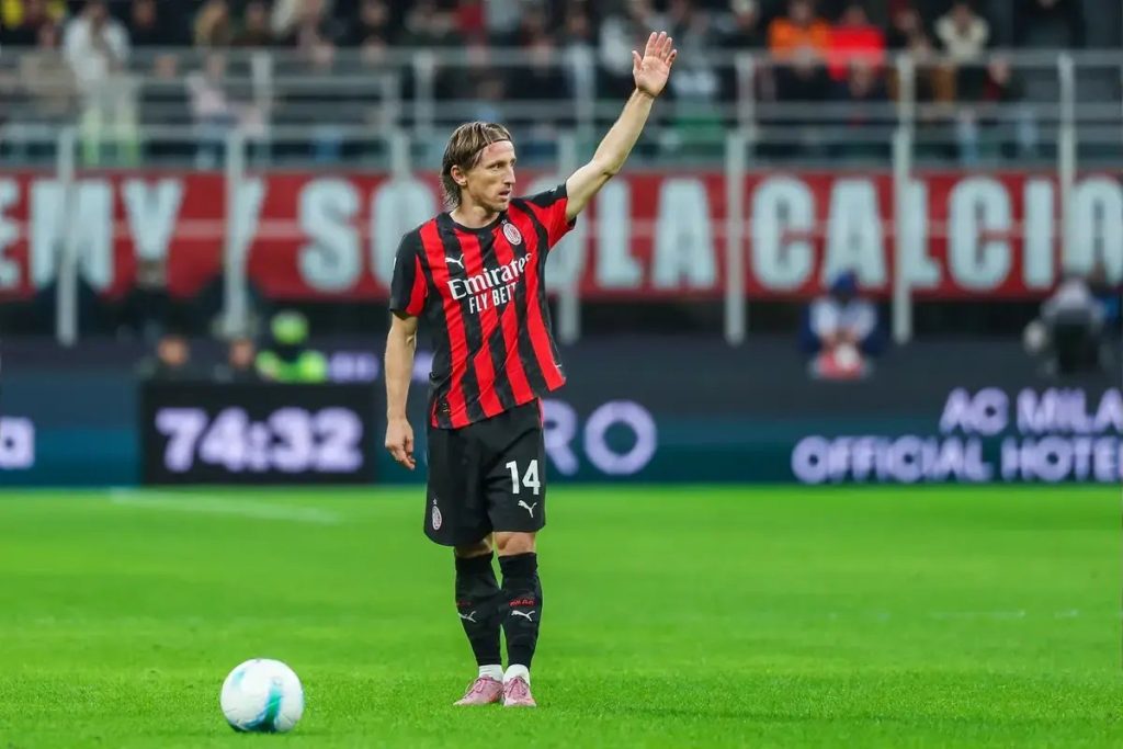 Luka Modric set to sign new one-year Milan deal this week