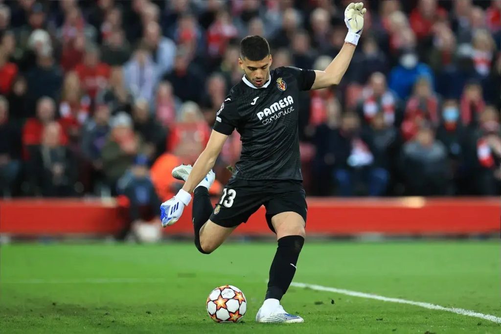 Man City moves to sign Geronimo Rulli as James Trafford’s replacement